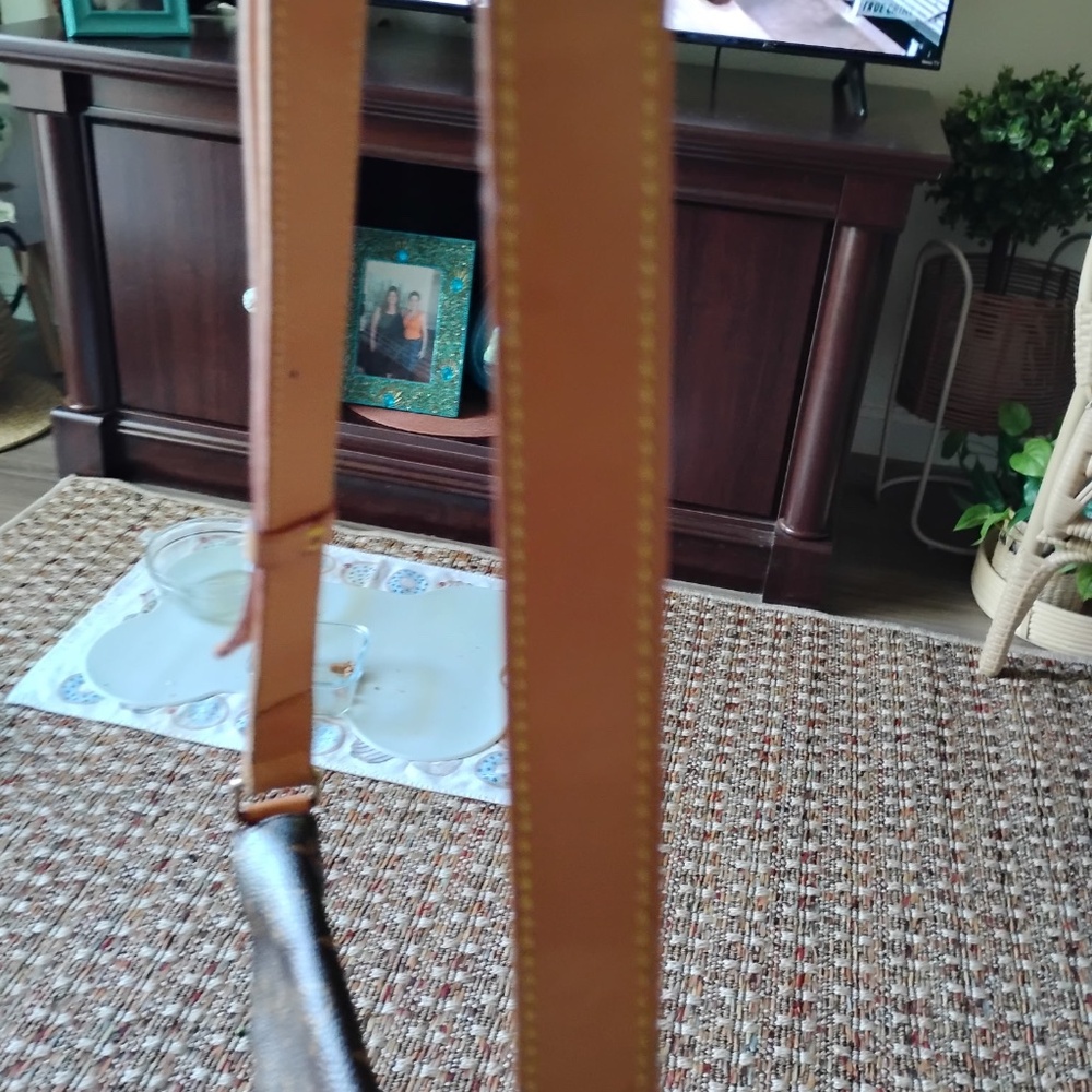 Louis Vuitton Salsa Flap long strap shoulder bag for sale. - Picture 6 of 9